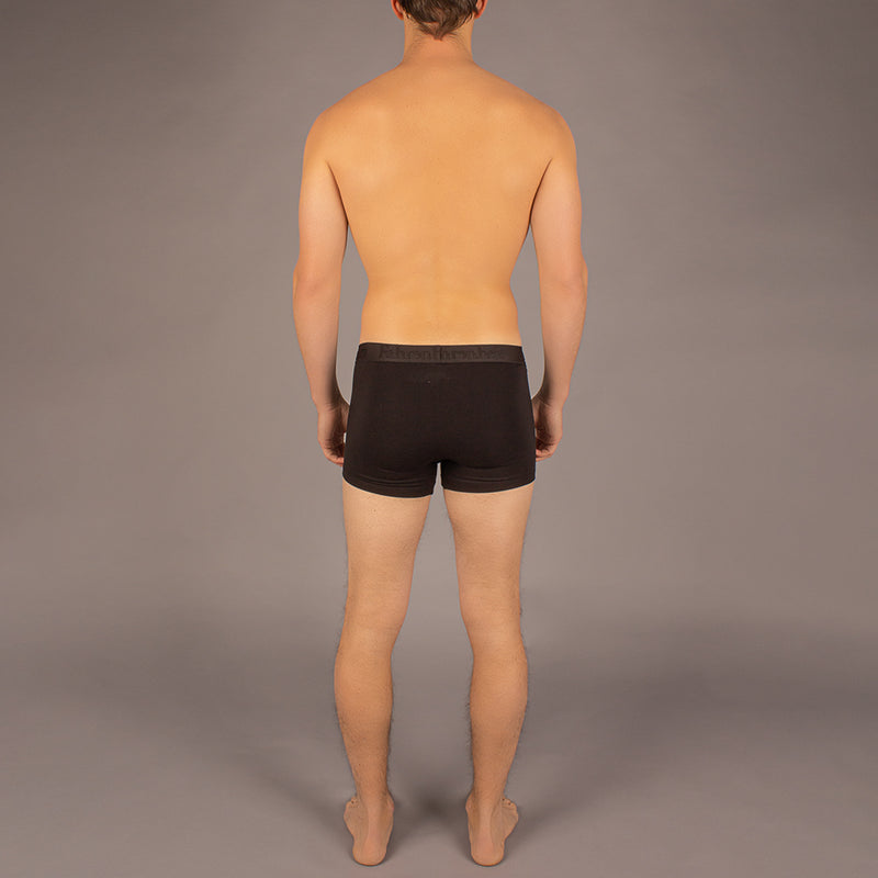 Grant Trunk model in Solid Black by Fahrenheit